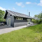 Beautiful In With Kitchen *
