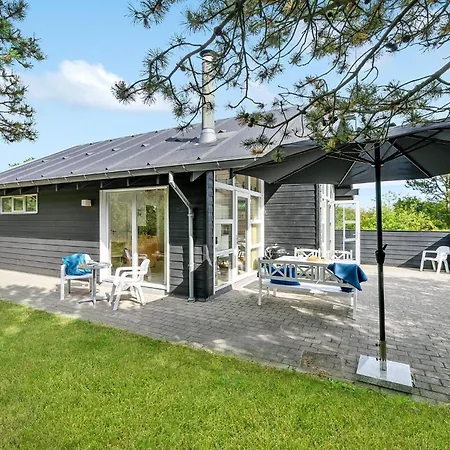 Beautiful In With Kitchen بيت للعطل Grenå